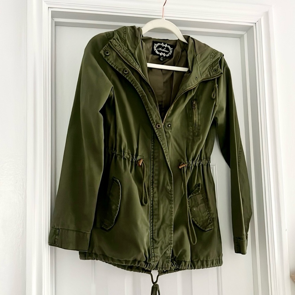 🍎 Bohme Military Green Hooded Jacket - Picture 2 of 8